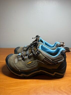 Keen Women's Durand Low Waterproof Hiking Shoe Lace Up Brown Leather Outdoor 6